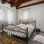 Villa Marko *