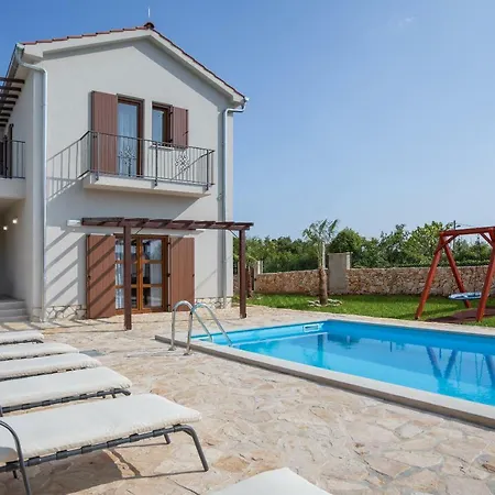 Marko Villa Kras